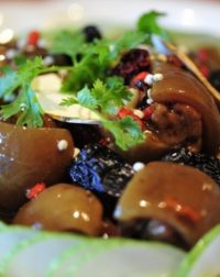 Lẩu đuôi bò thuốc bắc