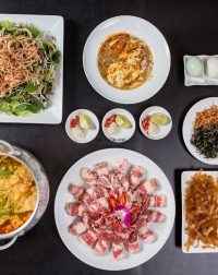 Lẩu riêu cua bò, sườn sụn